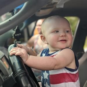 Meet your Posher, Jonathan